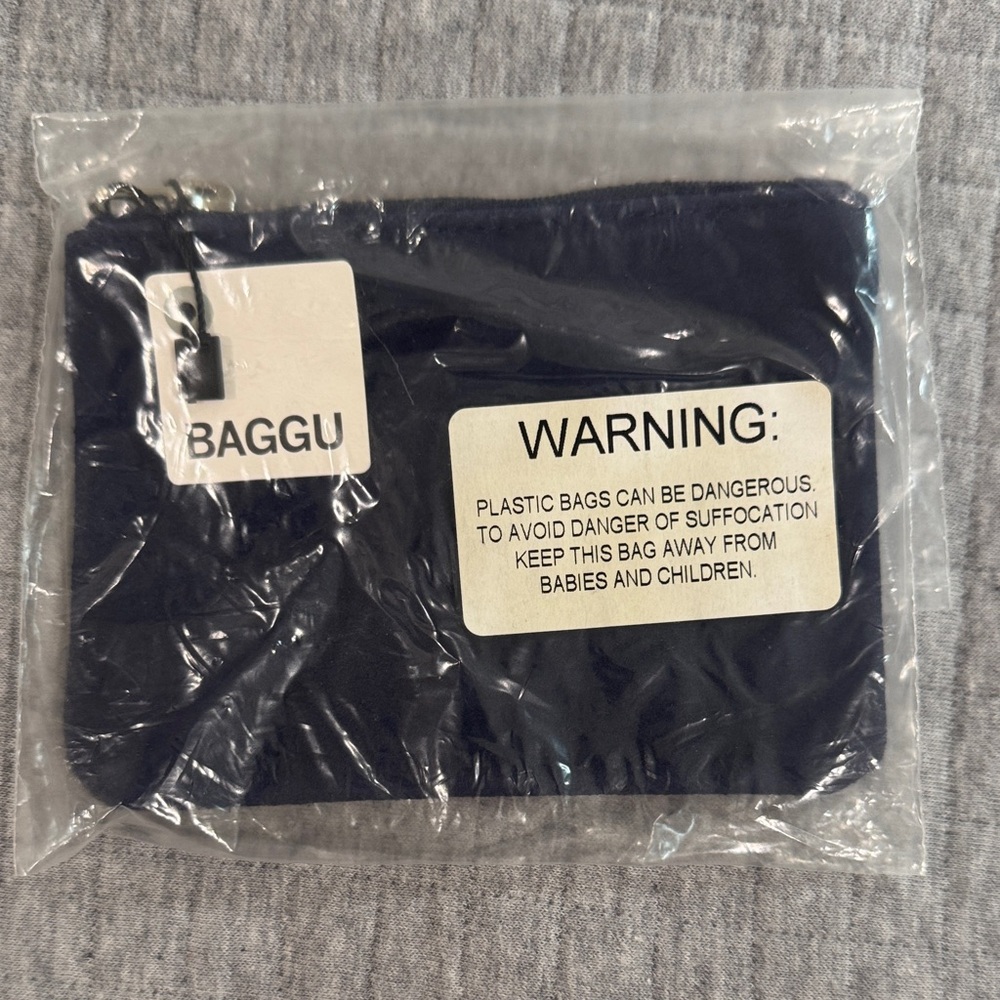 BAGGU Navy Pouch